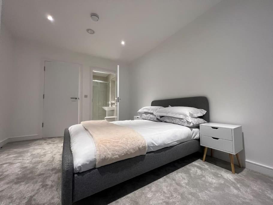 Appartement 2 Bed Penthouse Style Londen